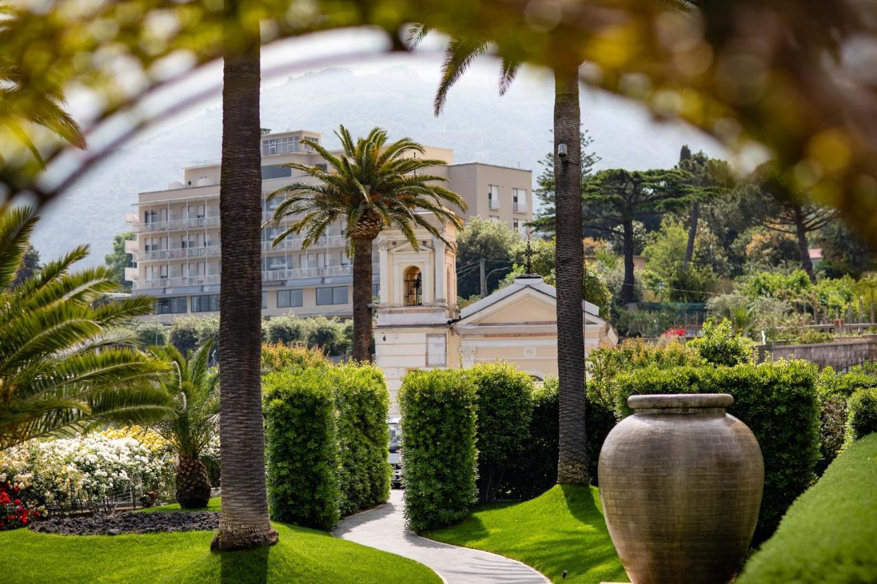 Grand Hotel Angiolieri Vico Equense Esterno foto