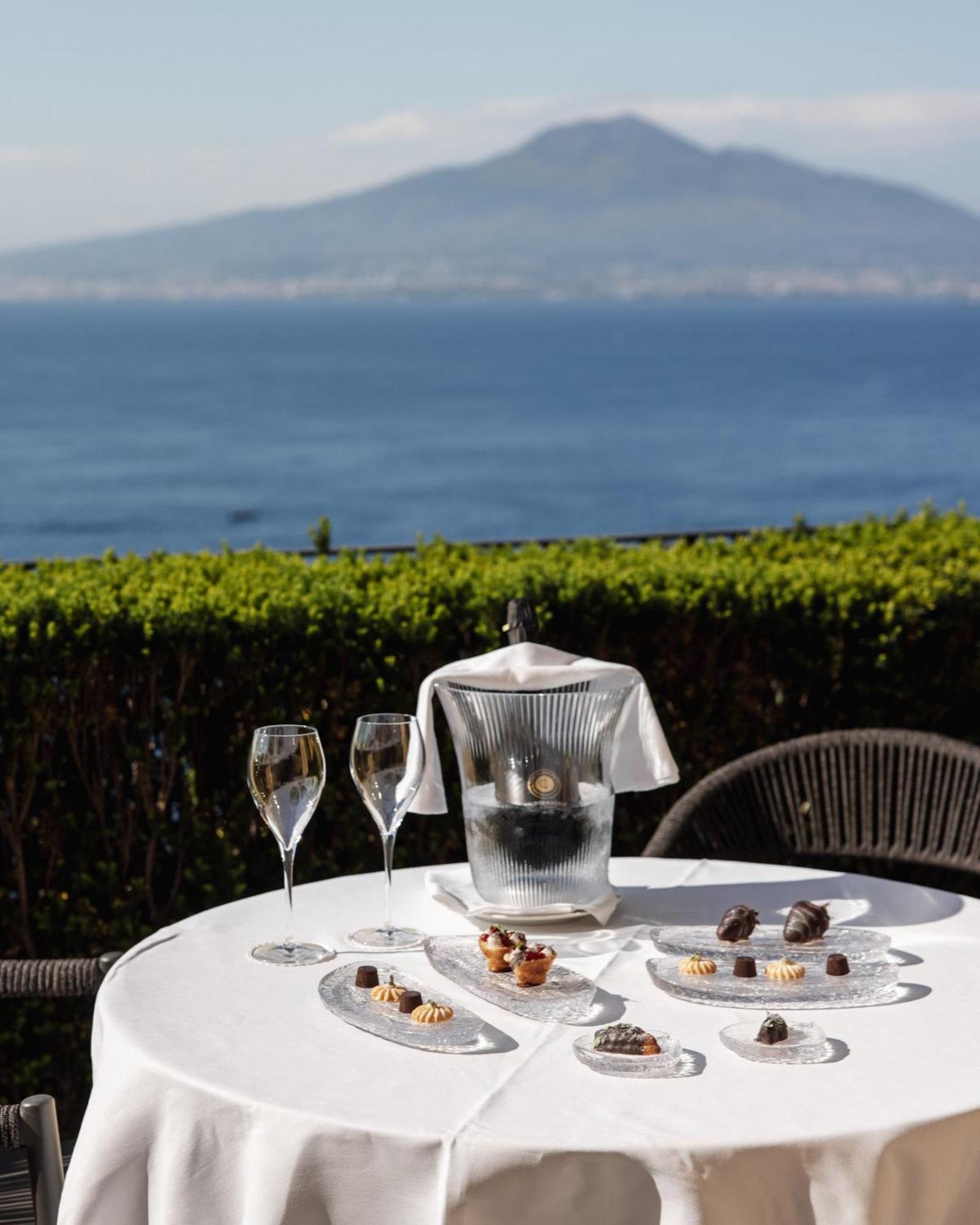 Grand Hotel Angiolieri Vico Equense Esterno foto